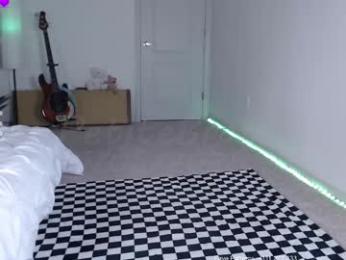 petitebrat chaturbate stream image