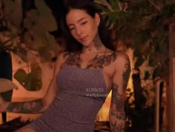 effylowell_ chaturbate stream image