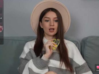 Malyshkaaa bongacams stream image