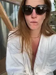 Sweety_Foxy69 stripchat stream image