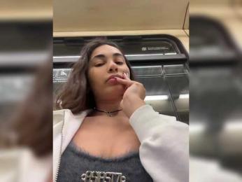 wlcm2talilia bongacams stream image