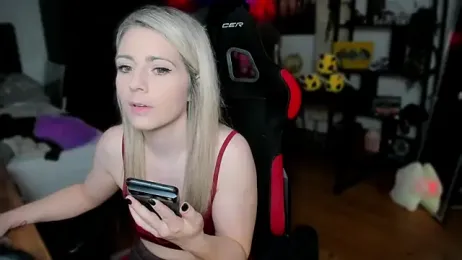 Lisaonthemoon stripchat stream image