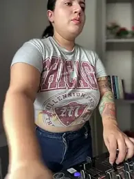 horny_roomiess stripchat stream image