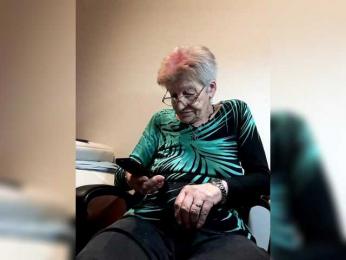 Reife-dame bongacams stream image