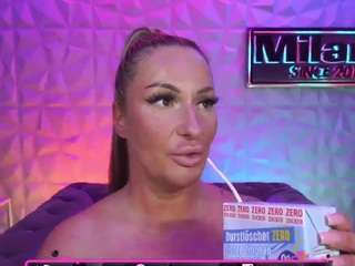 tamaramilano camsoda stream image