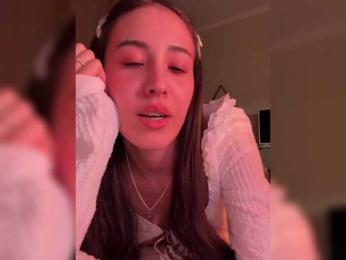 AlinaWey bongacams stream image