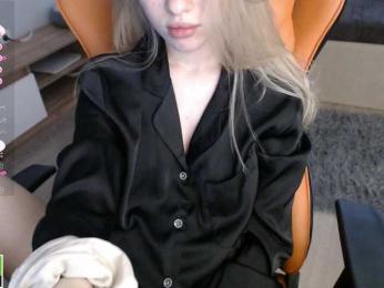 crystalyss bongacams stream image