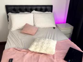 one_more_cum chaturbate stream image