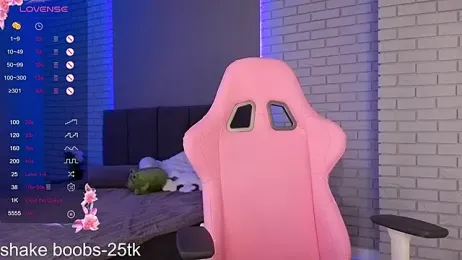 hazel_77 stripchat stream image