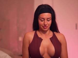 adalline camsoda stream image