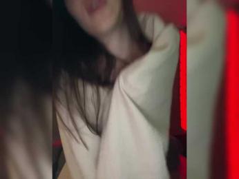 whiteTEA bongacams stream image