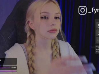 fymryn bongacams stream image