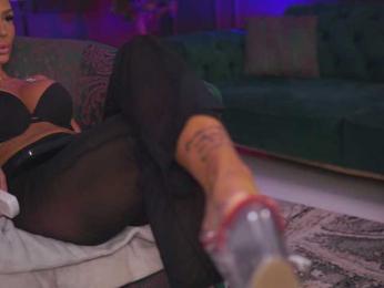 RaquelleVon bongacams stream image