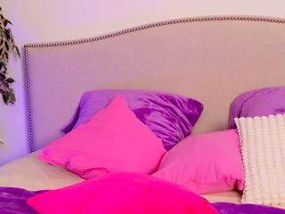 Chantall Reynolds flirt4free stream image