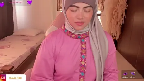 shayla_18 stripchat stream image