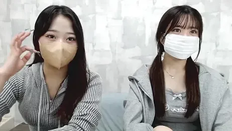 LOVE_MOMO_LOVE stripchat stream image