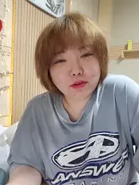 lunahong28 stripchat stream image