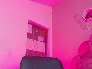 lunalenox camsoda stream image