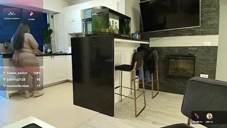 Layla- stripchat stream image