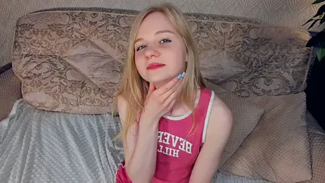 OdelinaFicken stripchat stream image