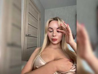 Mila-m bongacams stream image