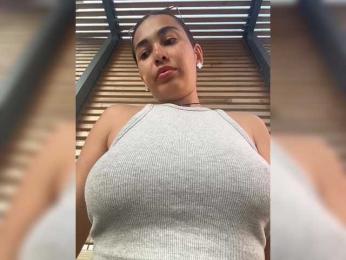 wlcm2talilia bongacams stream image