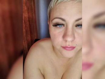 _LEKSA bongacams stream image