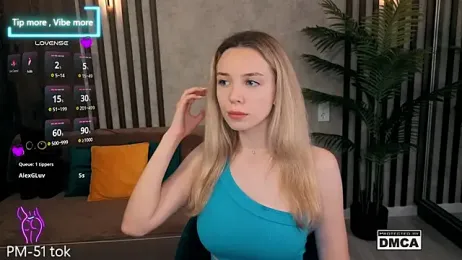 Holl1Would stripchat stream image