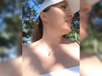 DIVORA bongacams stream image