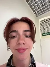 Lily__Belle stripchat stream image