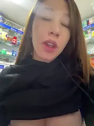 roouse stripchat stream image