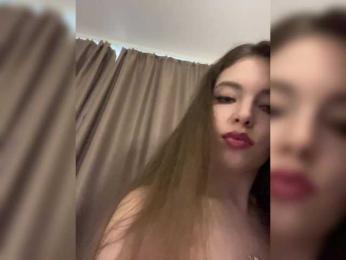 YourLadyyy bongacams stream image