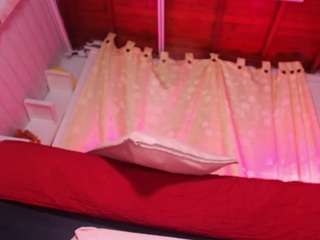 mssbombom camsoda stream image