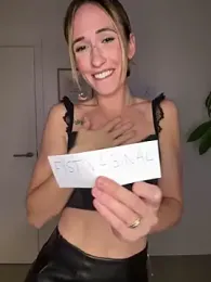 lola_tentatiion stripchat stream image