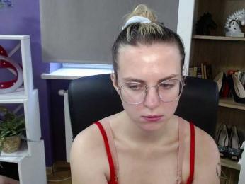 Soft-Zoey bongacams stream image