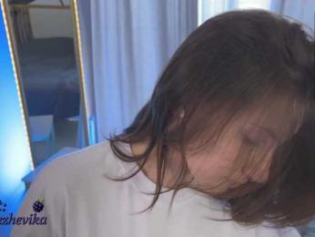 EzheVika bongacams stream image