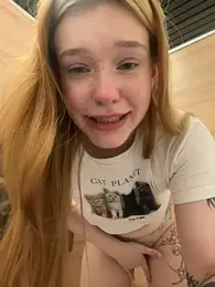 Honey___Hot stripchat stream image