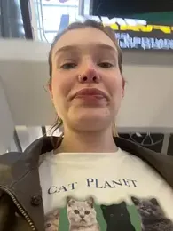 Honey___Hot stripchat stream image