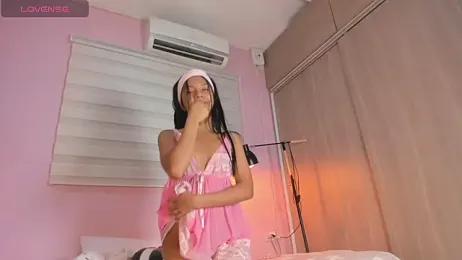 emily_sweett24 stripchat stream image