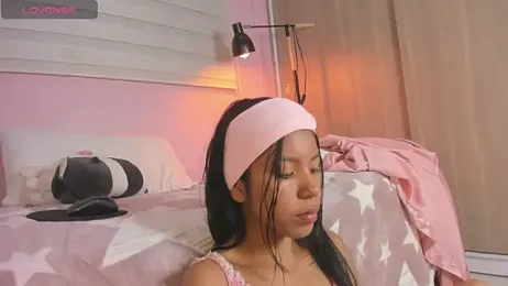 emily_sweett24 stripchat stream image