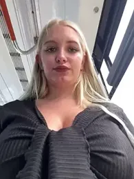 Milkyy_wway stripchat stream image