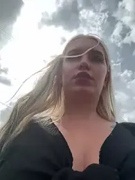 Milkyy_wway stripchat stream image