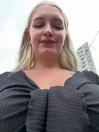 Milkyy_wway stripchat stream image