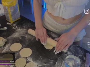 fymryn bongacams stream image