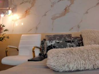 leathompson1 bongacams stream image