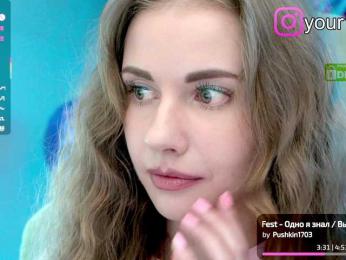 VikkiExtraCheese bongacams stream image