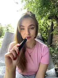 Night_dreams stripchat stream image