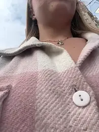 Liza_risky stripchat stream image