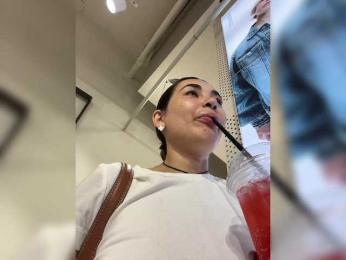 wlcm2talilia bongacams stream image