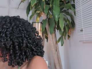 zhuyhong camsoda stream image